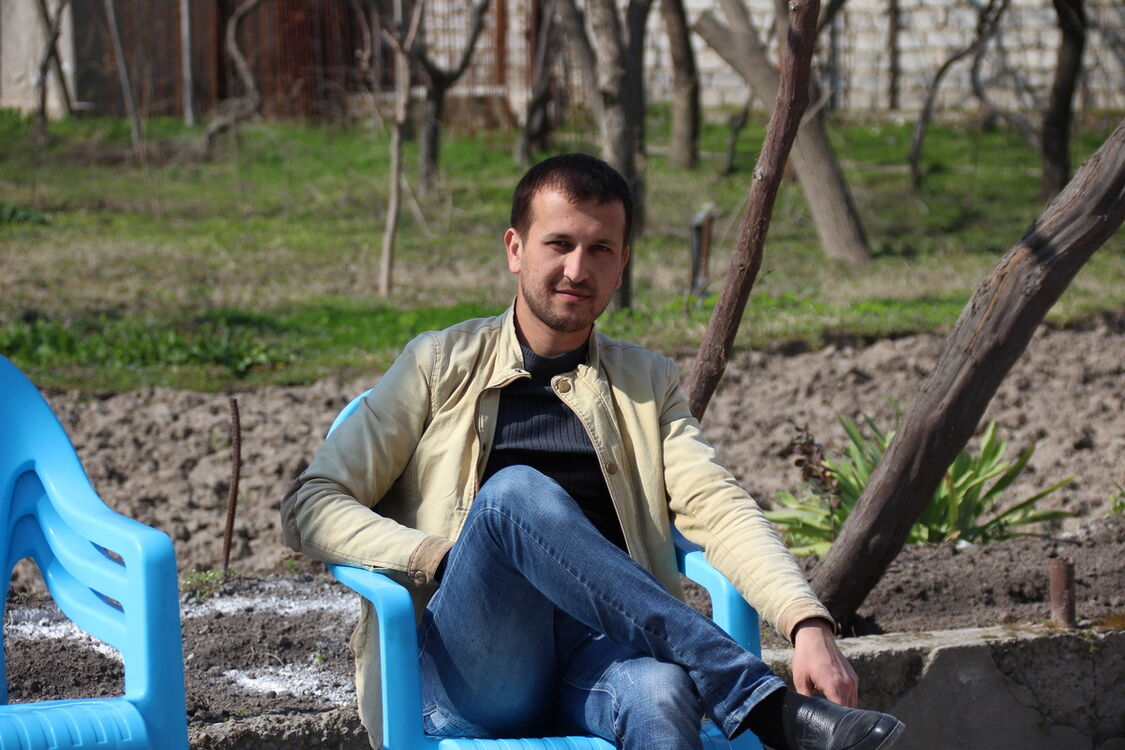  ,   Ruslan, 34 ,   ,   , c 