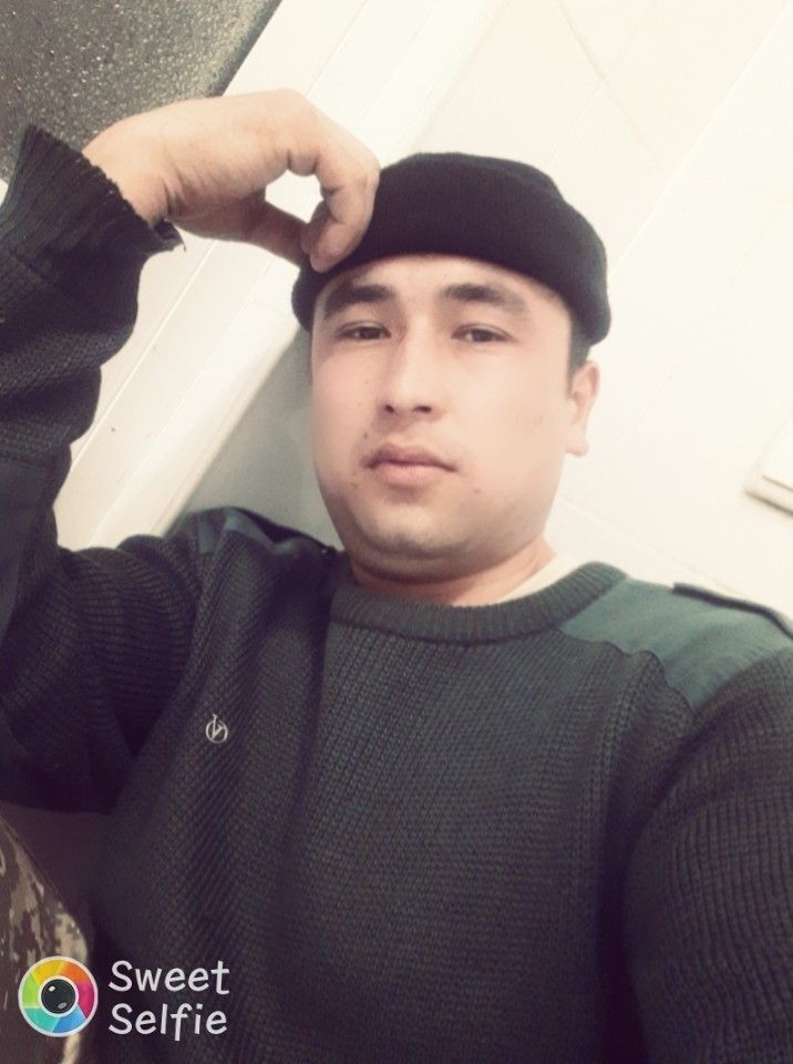  35603421  Jonathan, 36 ,    