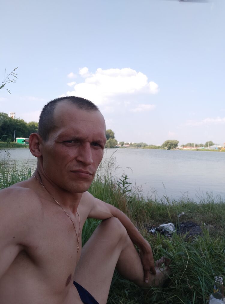  27348751  Lex, 31 ,    
