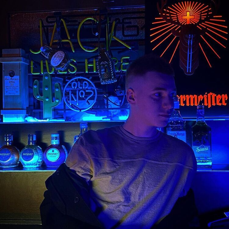 ���� 25825021 ����� ������, 22 ����, ���� ���������� � ������