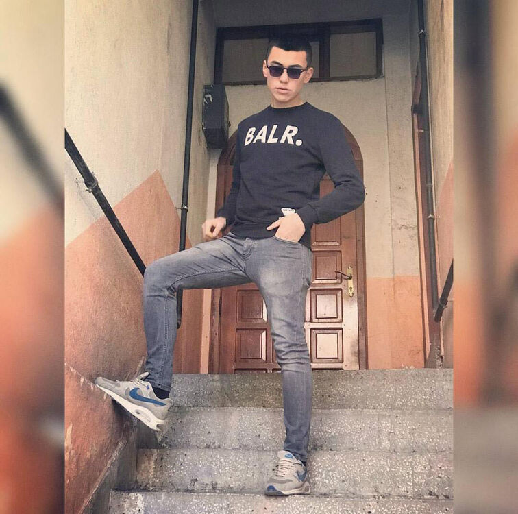 ���� 39909071 ������� Metin, 28 ���, ���� ���������� � ������