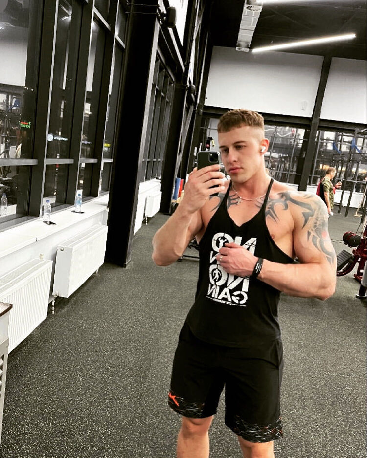  ,   ALEX, 37 ,   , 