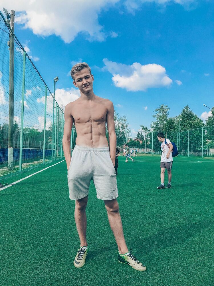  ,   Nikita, 23 ,   ,   