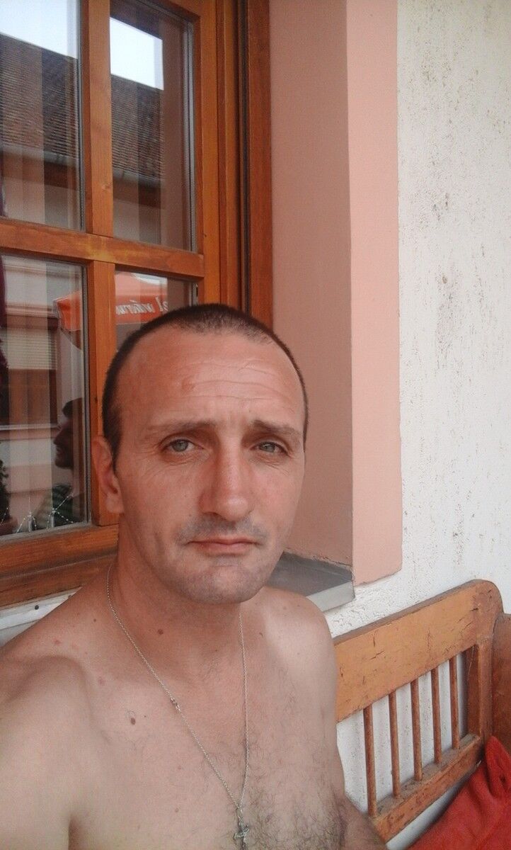  12600861  , 49 ,     