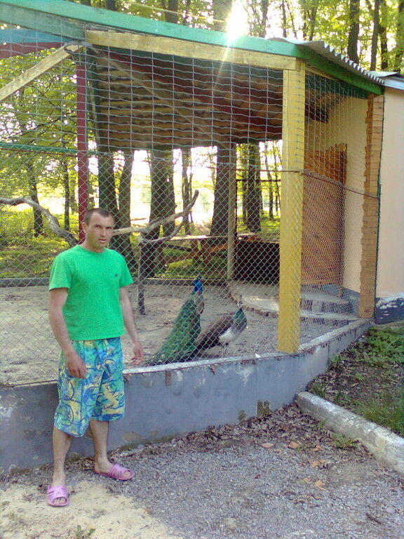  ,   Alexei, 40 ,   ,   , c 