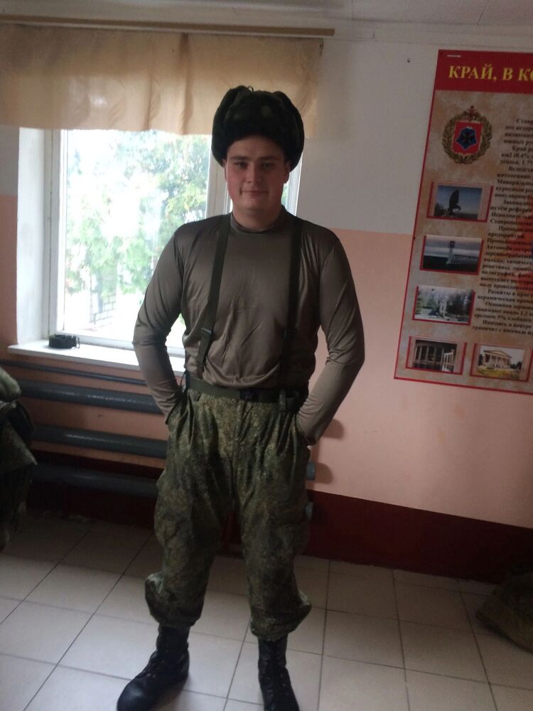  --,   Vlad, 25 ,  