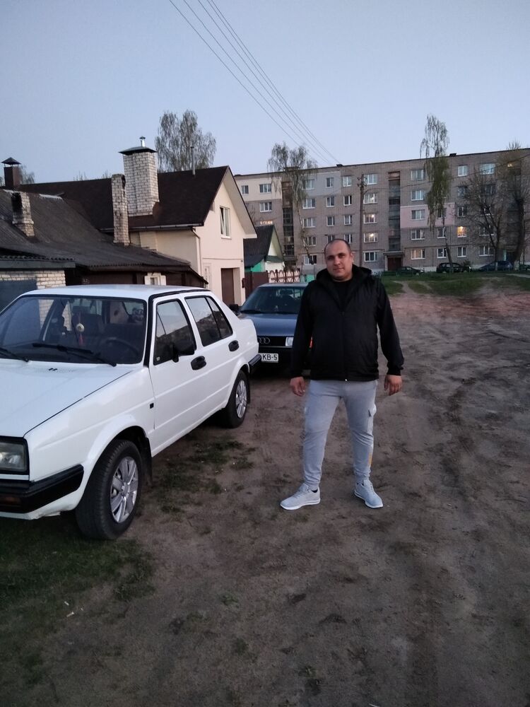  22878211  , 40 ,    