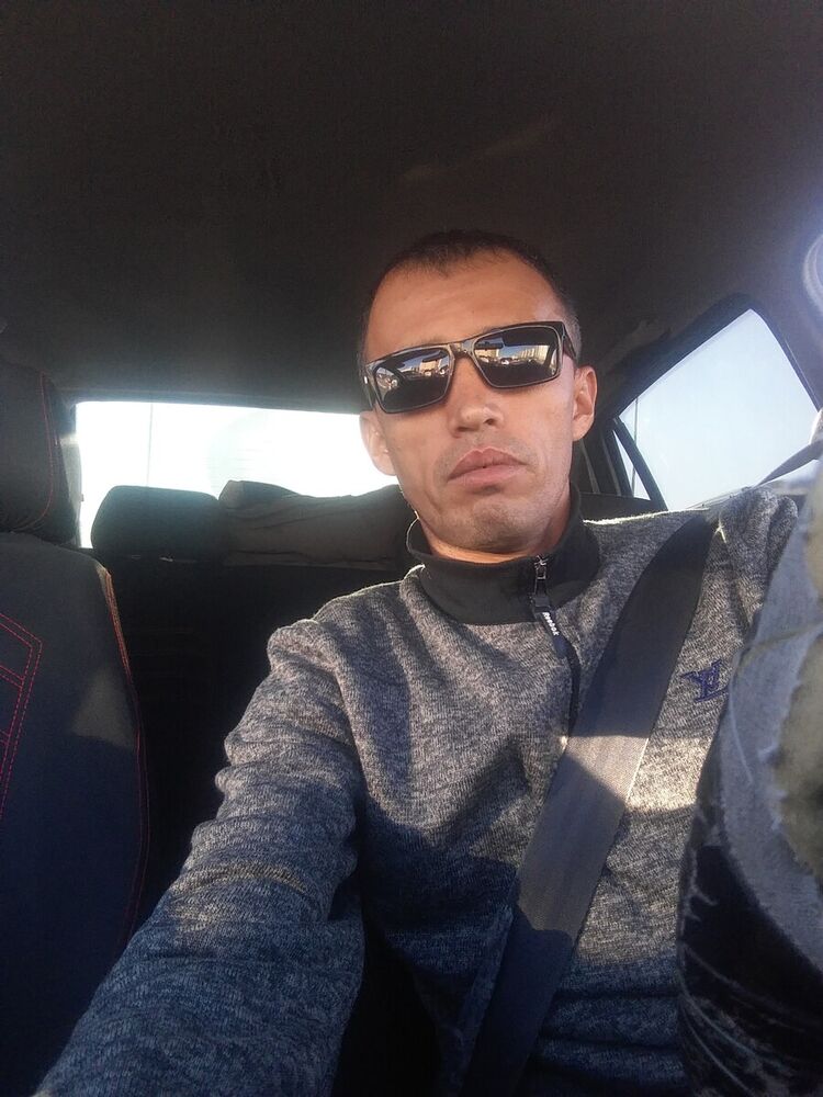  21502921  , 44 ,    