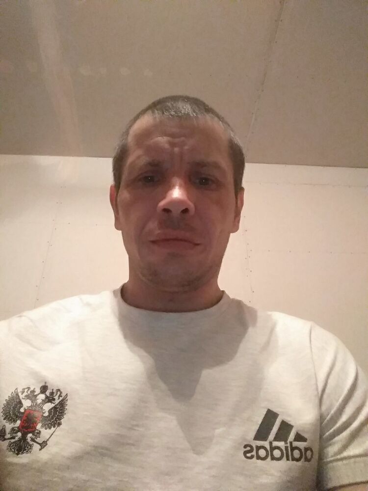  38739701  , 45 ,    