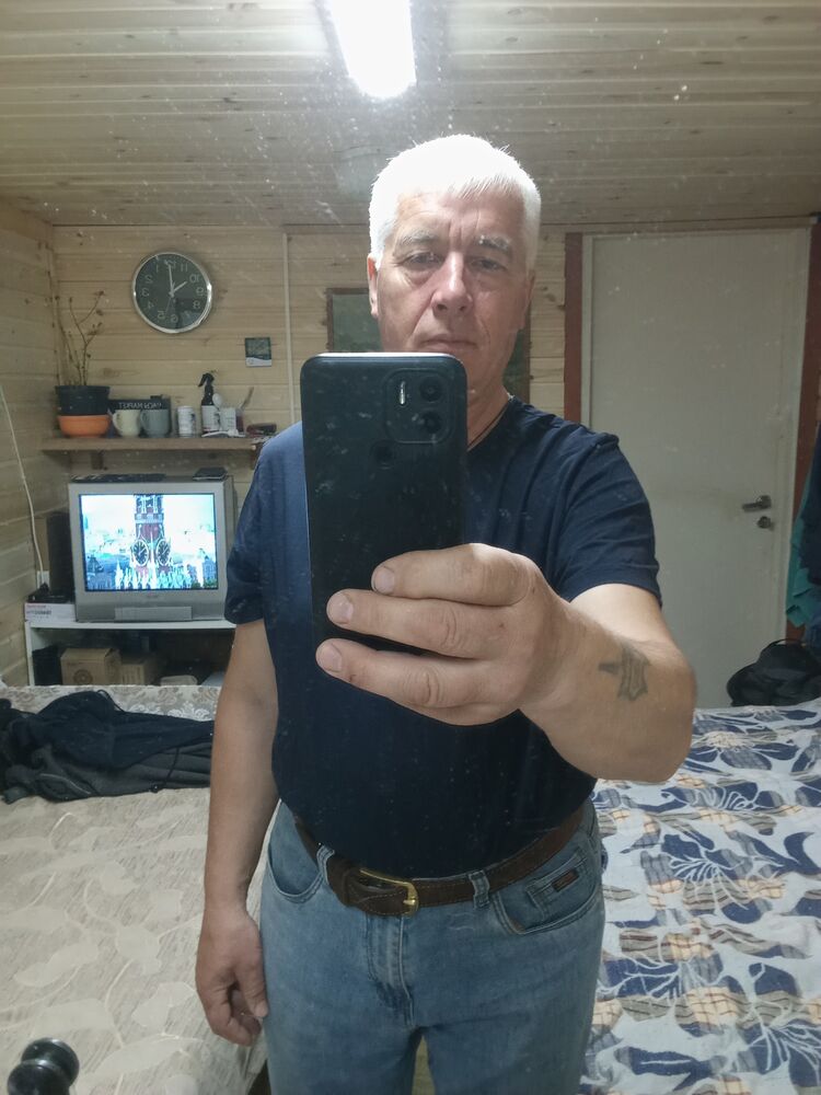  51662301  , 61 ,    