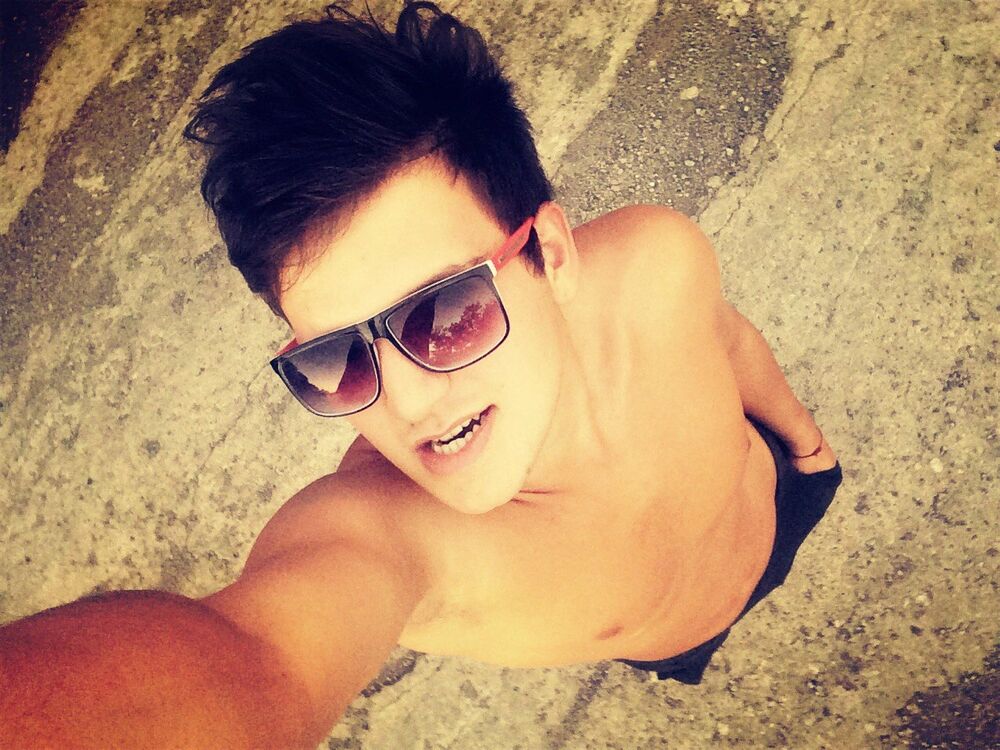  41428651  Leyzi, 28 ,    