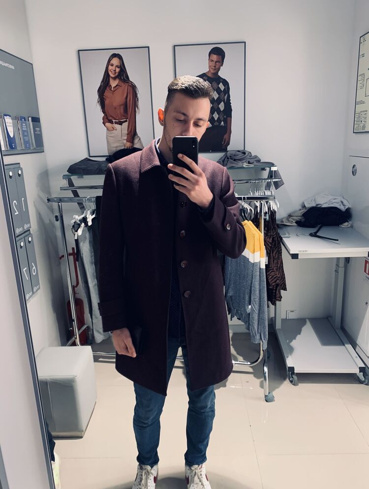  32399231  Ivan, 25 ,    