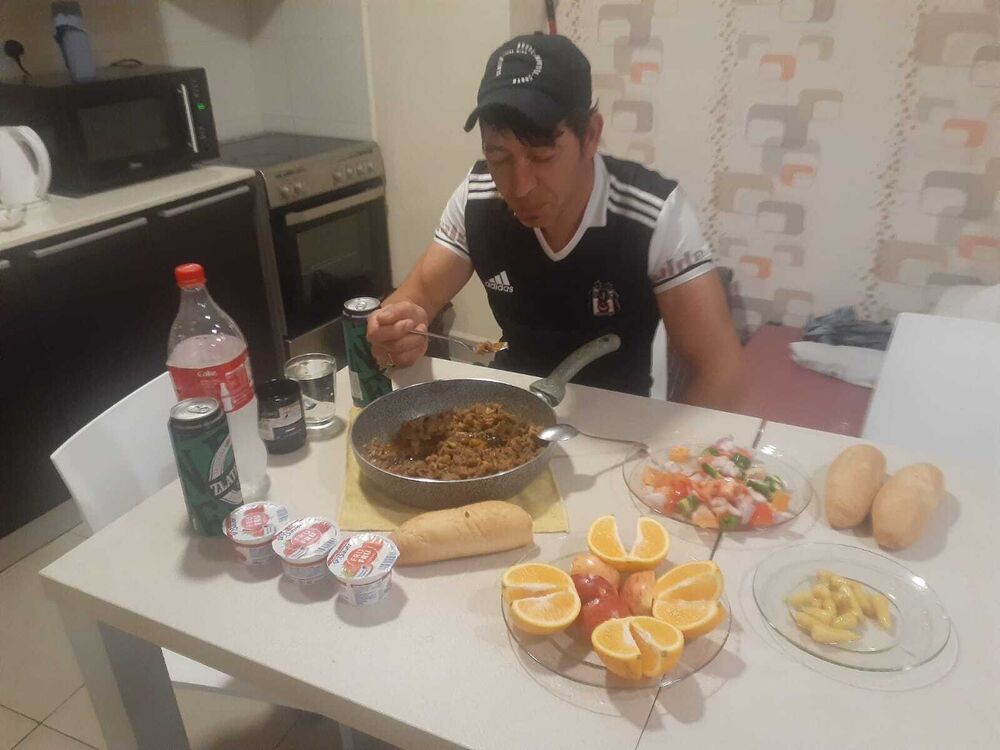  24768521  Aslan, 42 ,    Bandirma