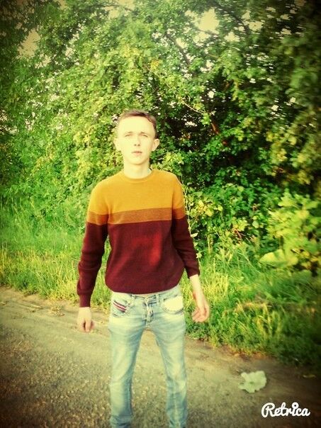  9940391  Andriy, 31 ,    