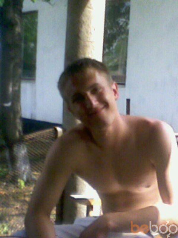  214521  Maks, 37 ,    