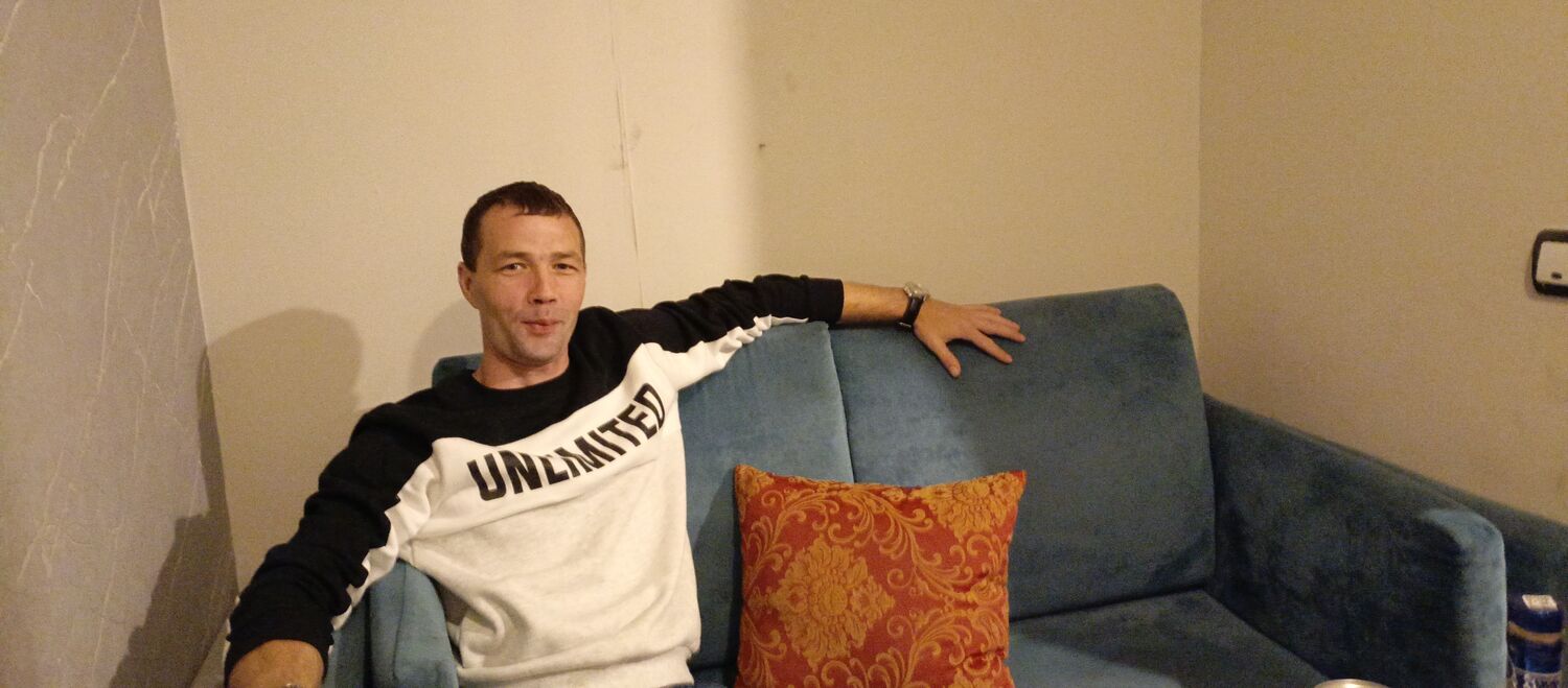  ,   Artem, 38 ,   , 