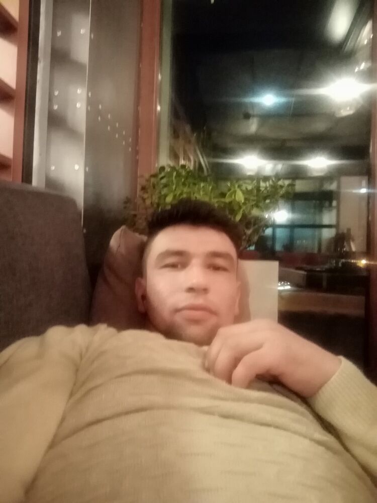  17515391  Istamboy, 28 ,    