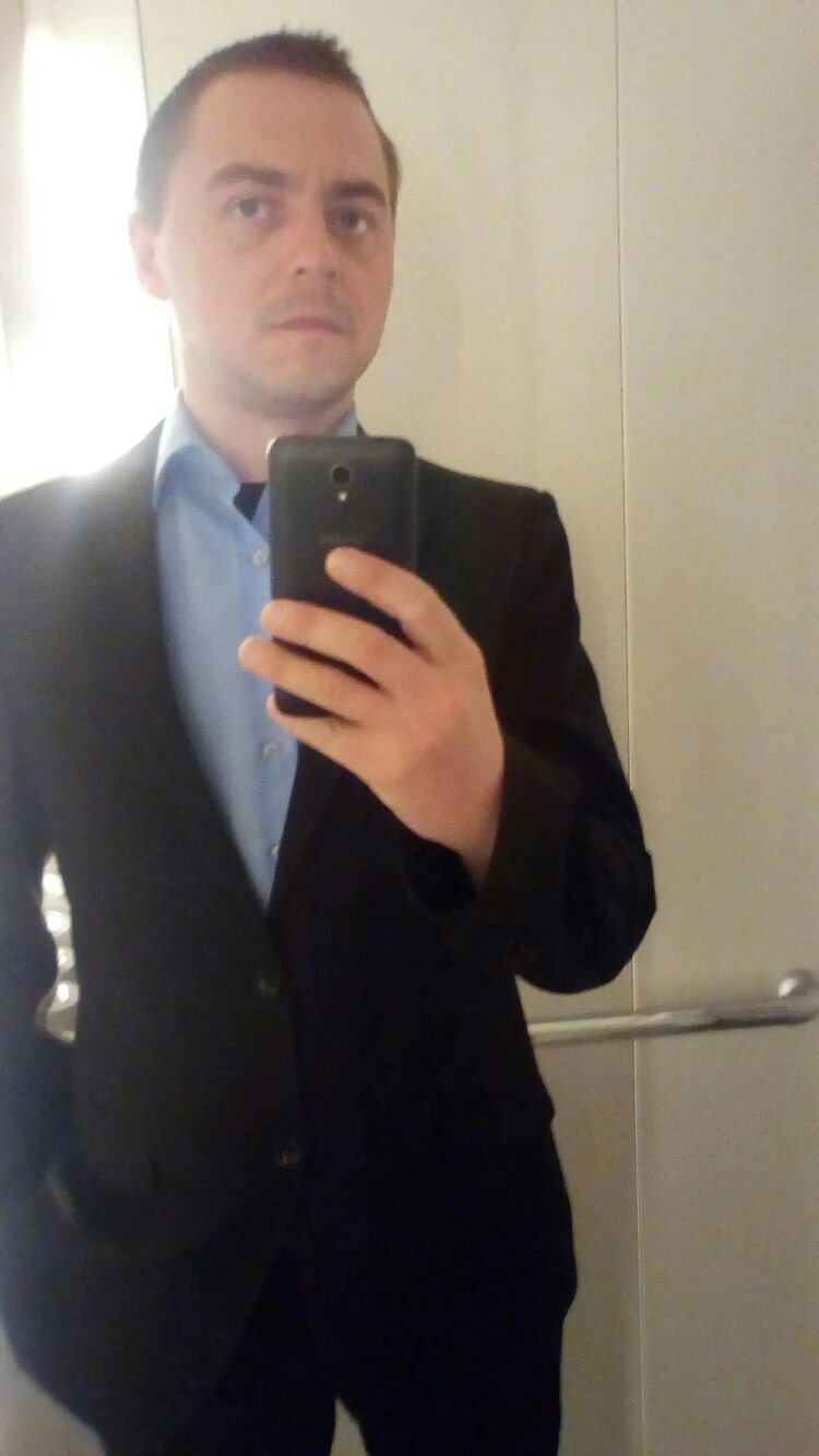  28180921  , 39 ,    
