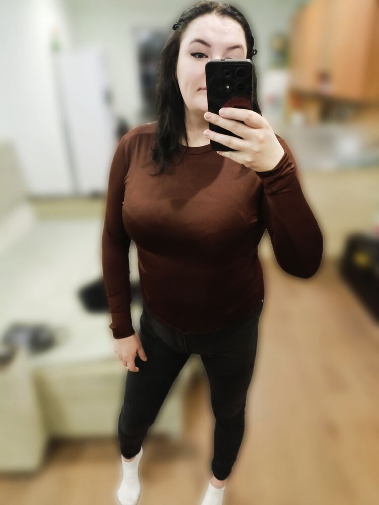  51979121  Anastasia, 28 ,    
