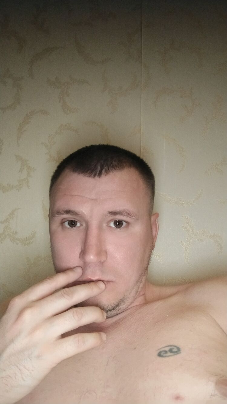  ,   Maksim, 37 ,   ,   , c , 