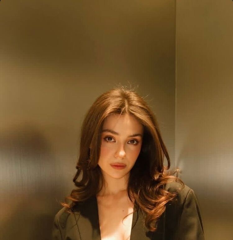 ,   , 24 ,   ,   