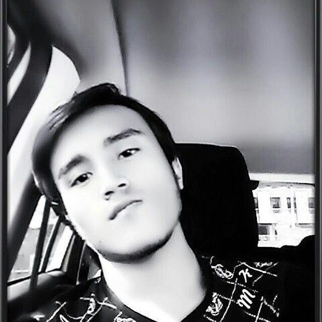  52283911  Zuhriddin, 25 ,    