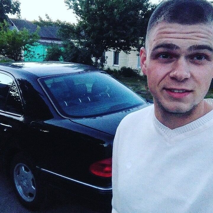  ,   Vlad, 31 ,   