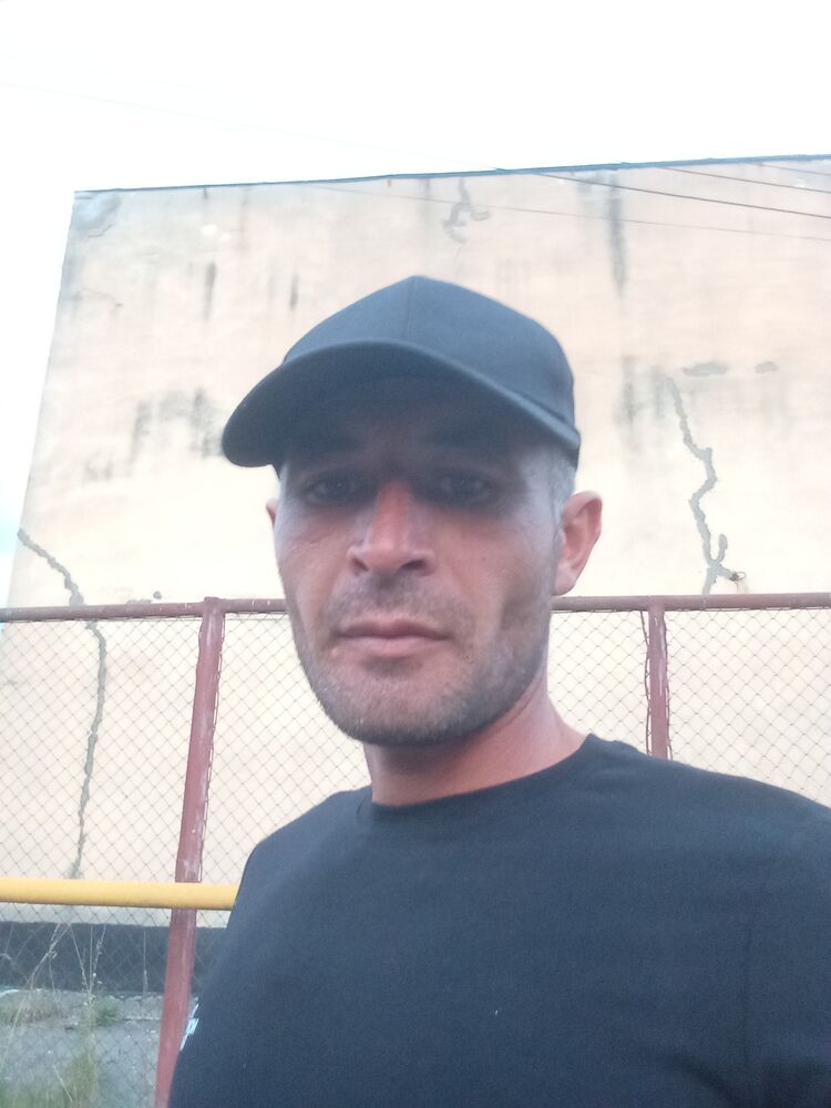  53057451  SERKHAN, 36 ,    