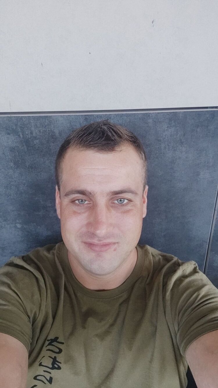  49193741  , 30 ,    