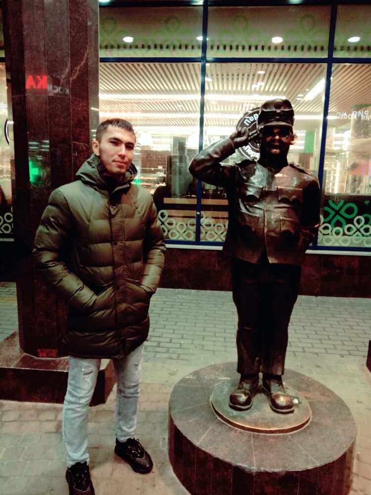  18827681  , 34 ,    -