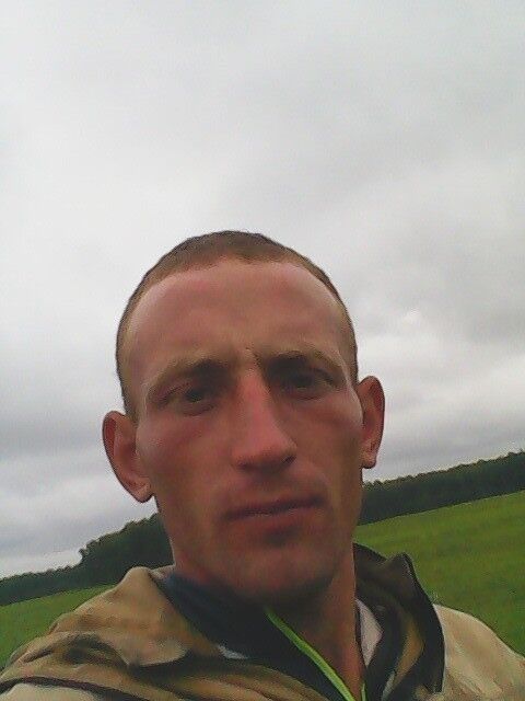  ,   Serega, 32 ,   