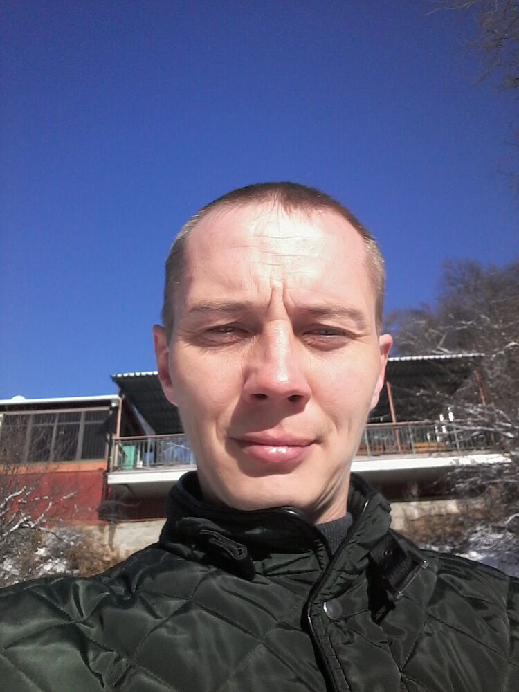  ,   Nik, 42 ,   ,   , c 