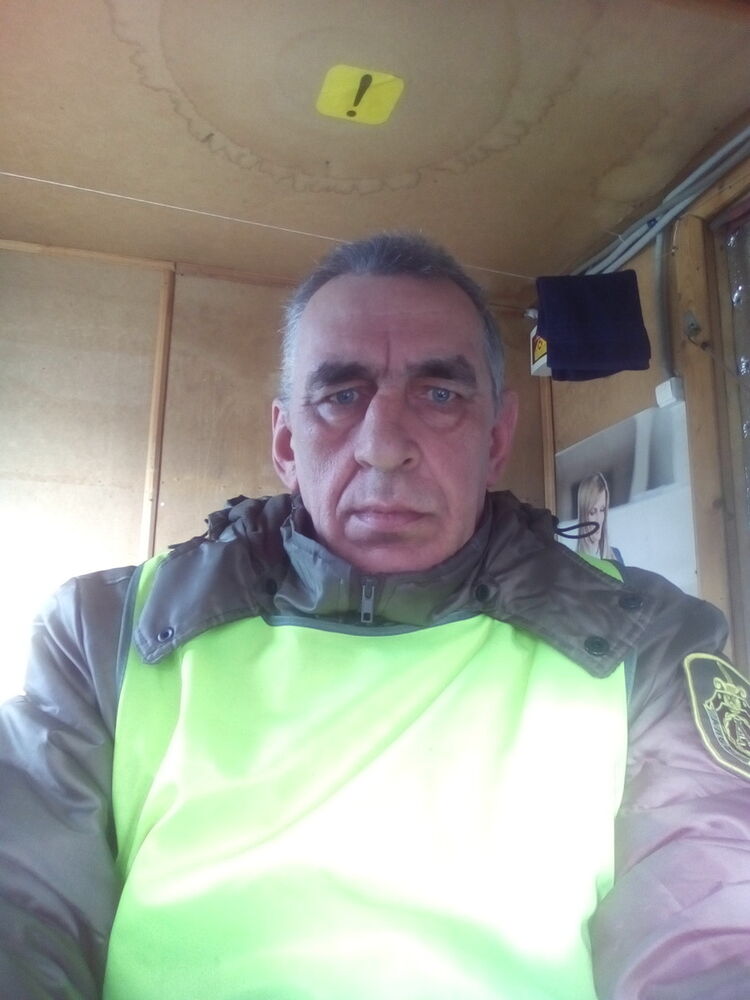 15376941  , 65 ,    