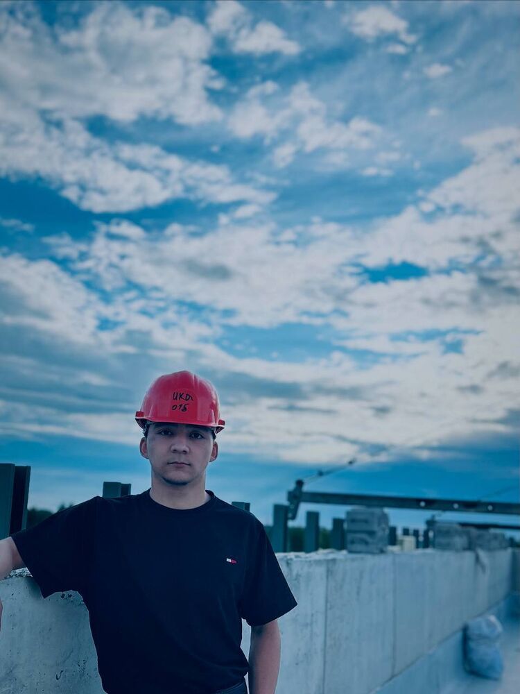  53781801  , 22 ,    
