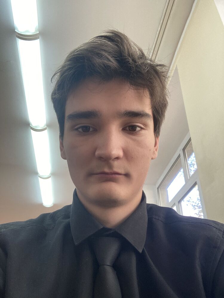  52723931  , 21 ,     