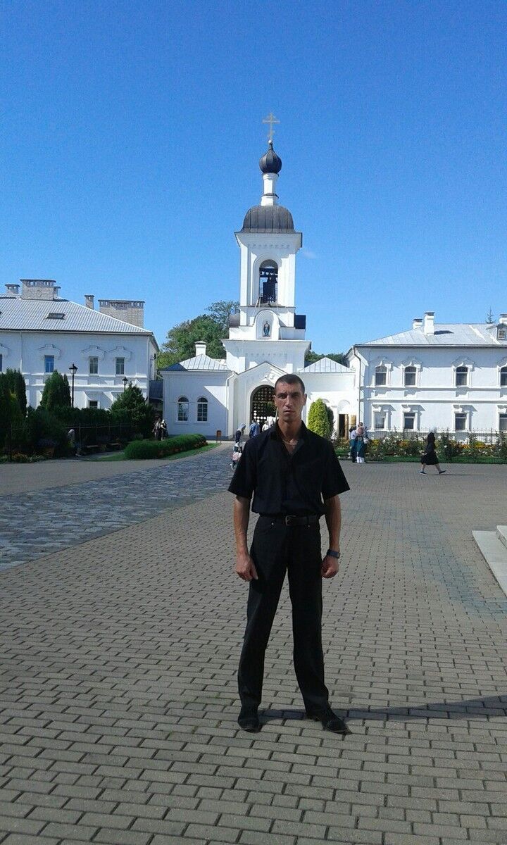  18772771  Alexey, 48 ,    