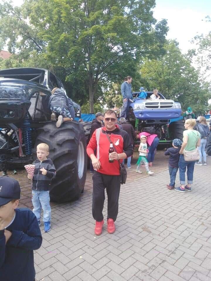  22256711  , 46 ,    