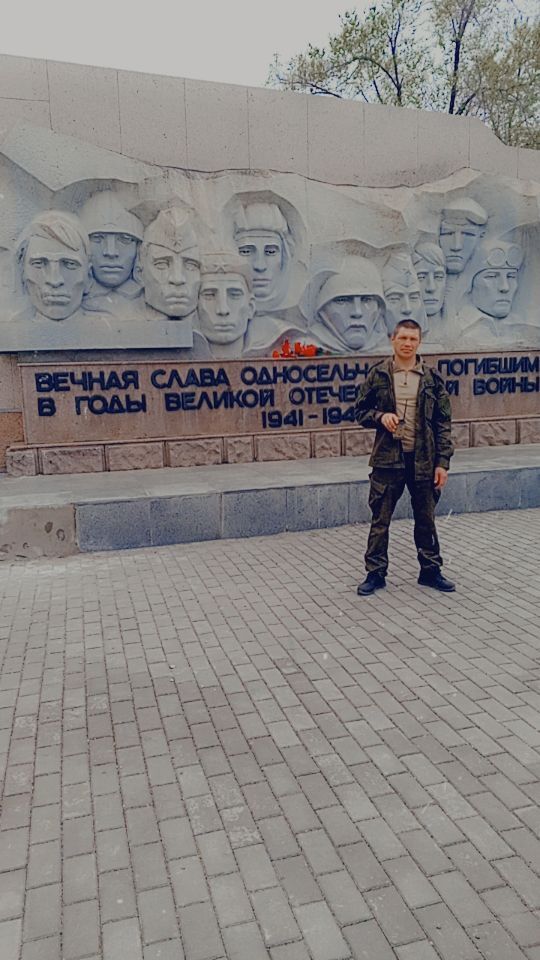  48427361  Aleksandr, 46 ,    