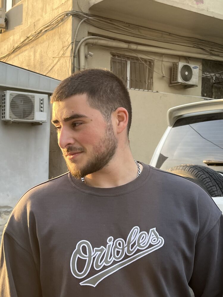  35837291  Vasif, 23 ,    