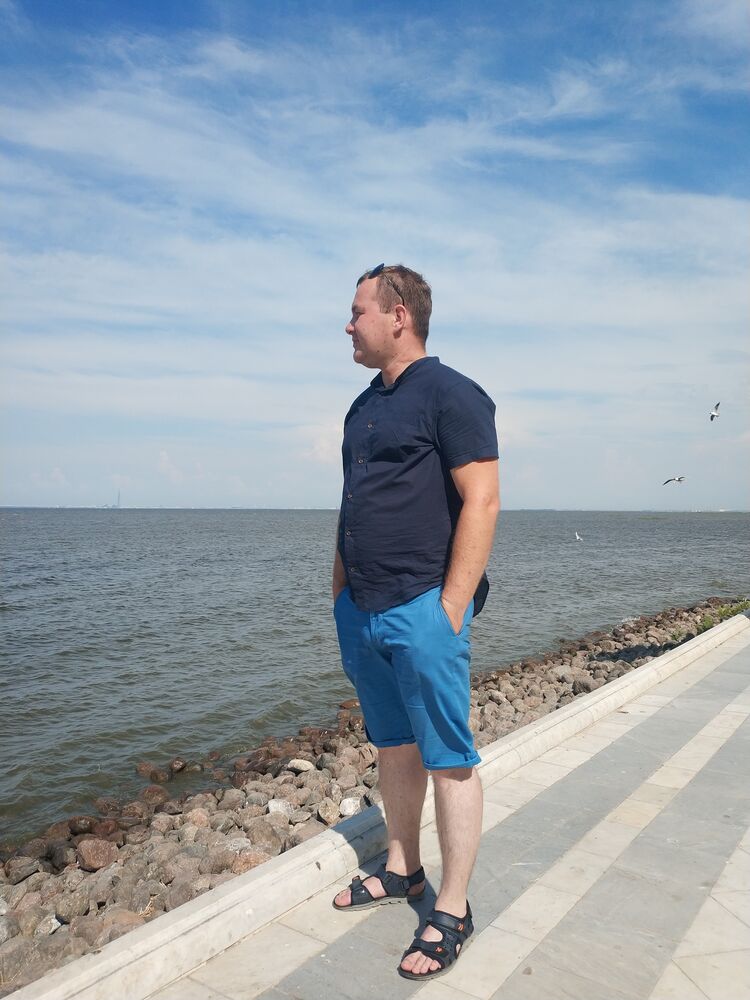  ,   Alexander, 34 ,     , c 