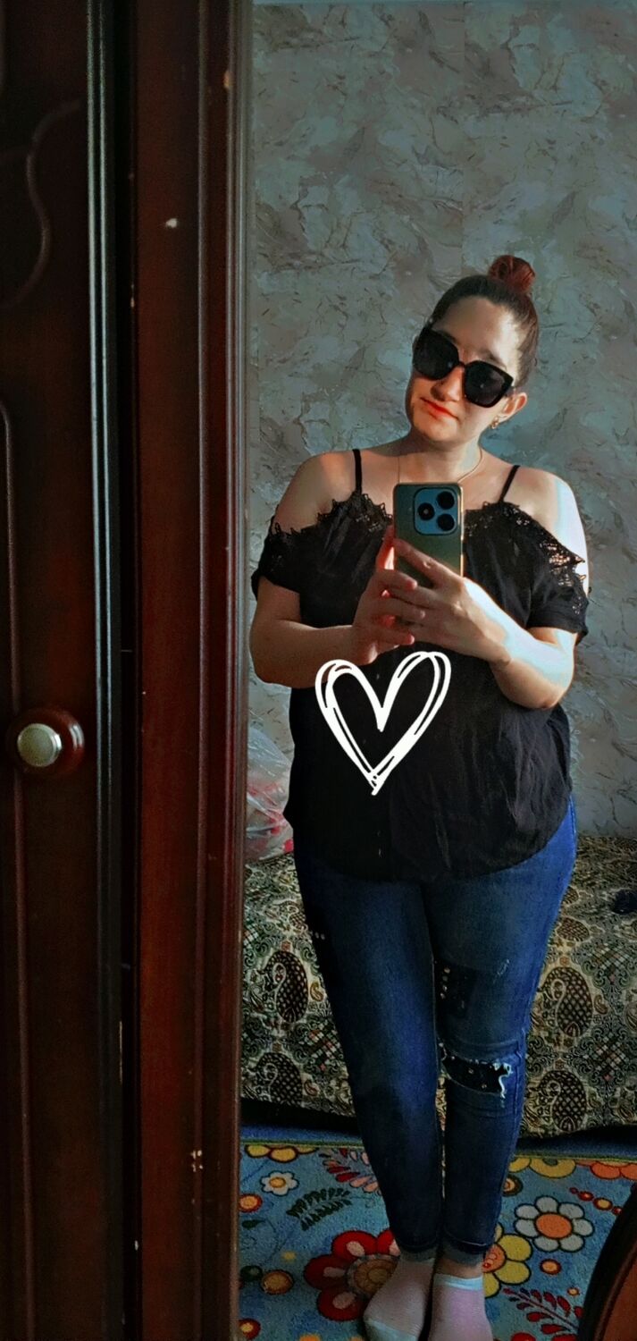  51968711  Evangelina, 27 ,    