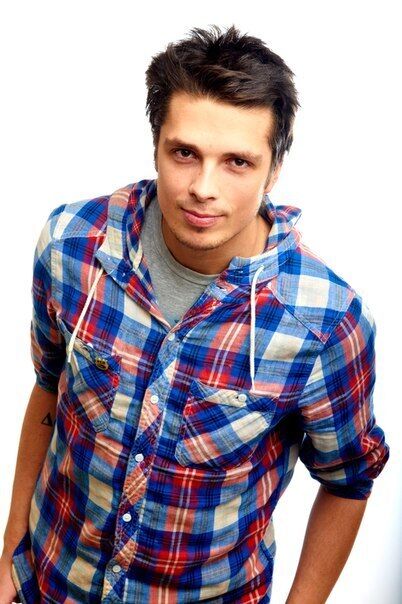  ,   Dies, 38 ,   ,   