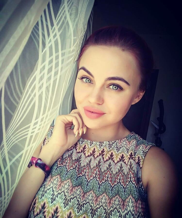  14978511  Liliya, 31 ,    