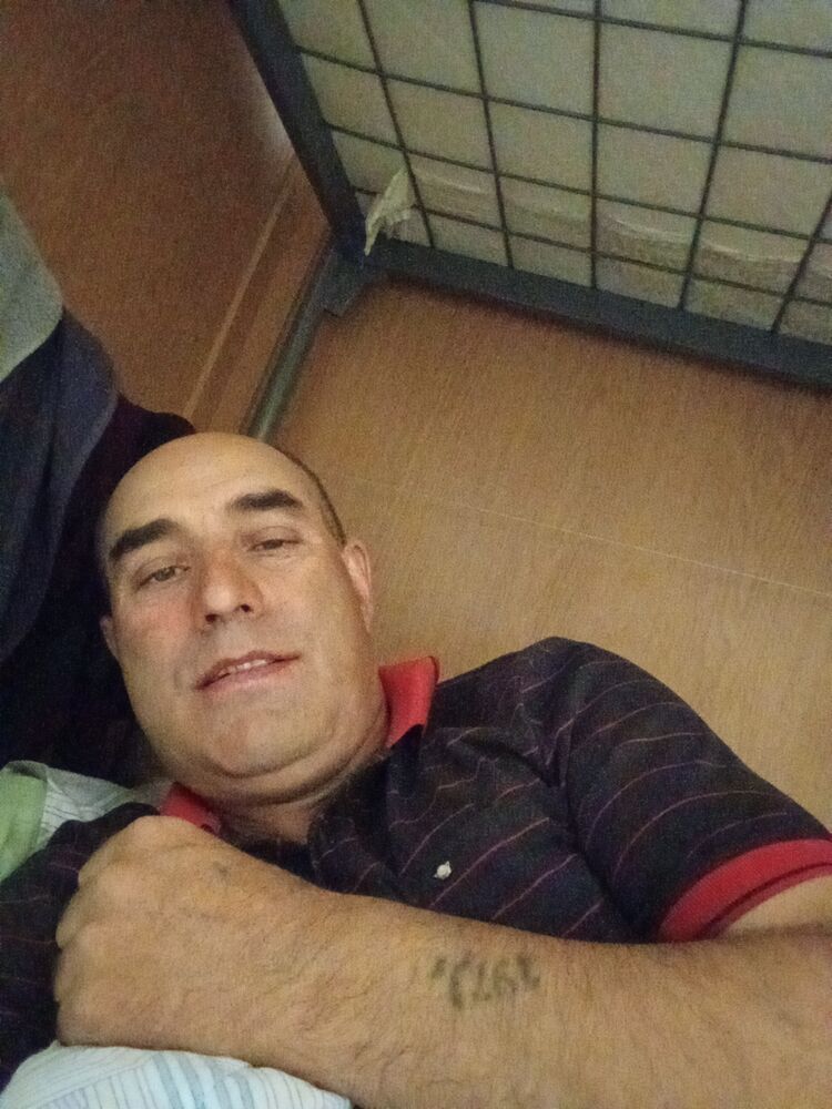  38343441  Sesanbe, 52 ,    -