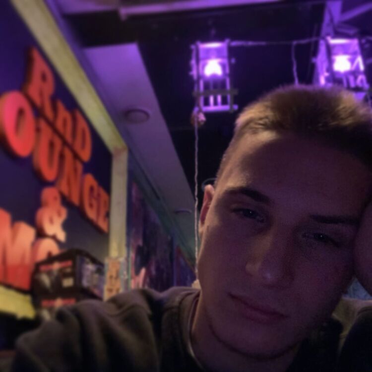 ���� 25420951 ����� ������, 22 ����, ���� ���������� � �������-��-����