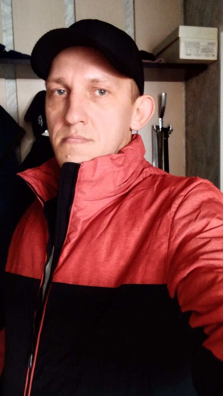  33427731  , 40 ,    