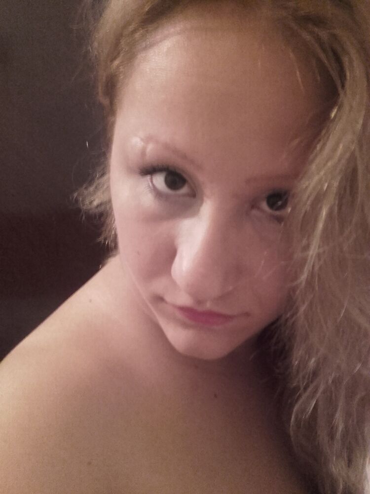  ,   Lena, 33 ,     , c 
