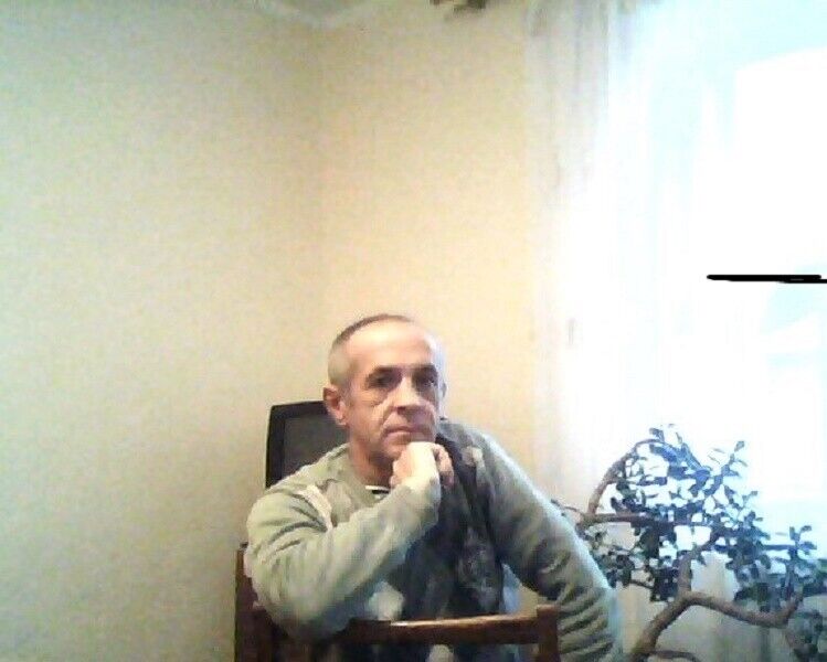  22056911  , 58 ,    