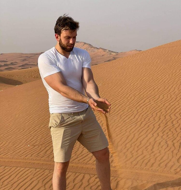  ,   David, 28 ,   ,   