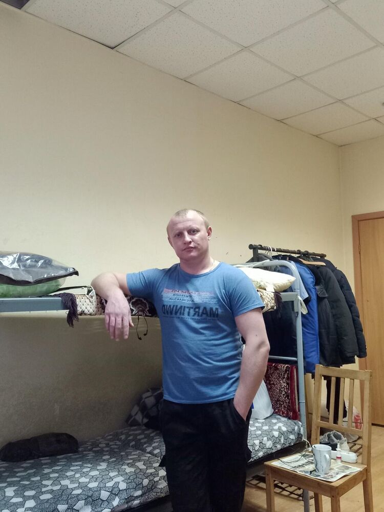  ,   Roma, 37 ,   ,   , c , 